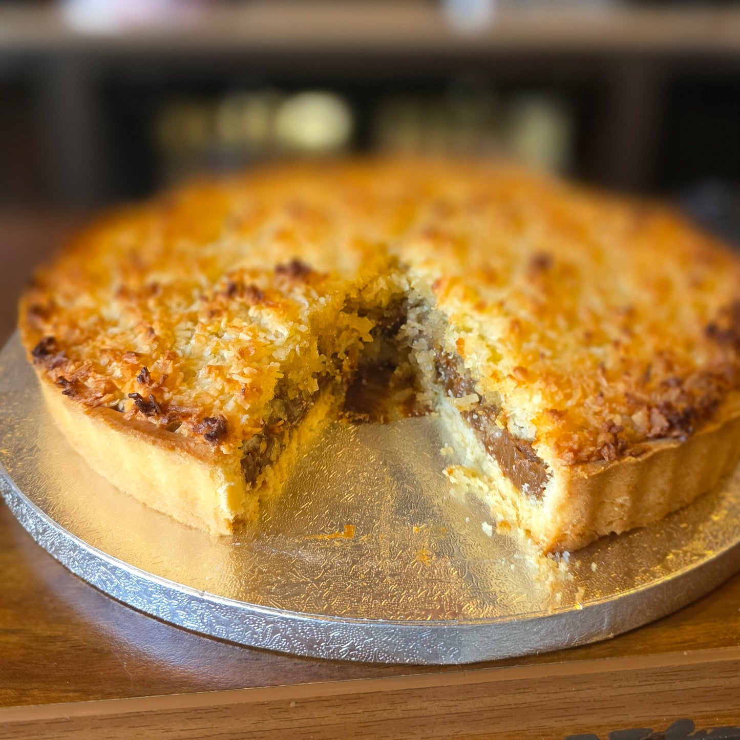 Coconut & Dulce de Leche cake